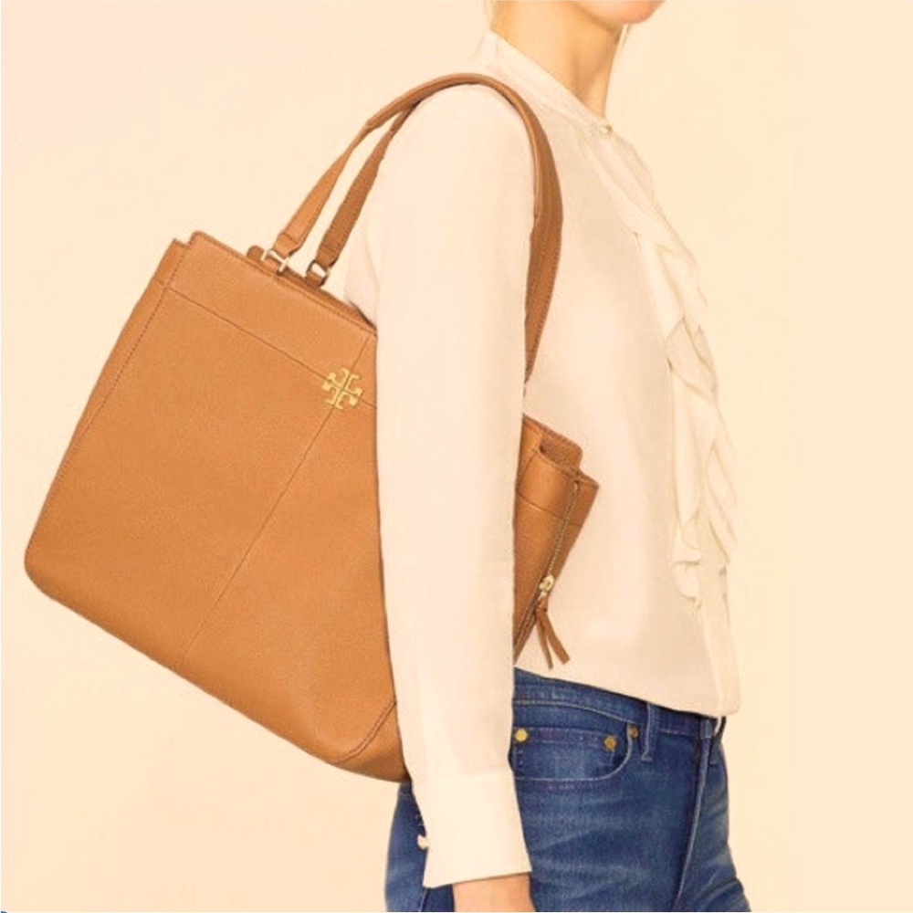 Tory Burch Robinson Pebbled Leather Side-Zip Tote in Champagne Gold